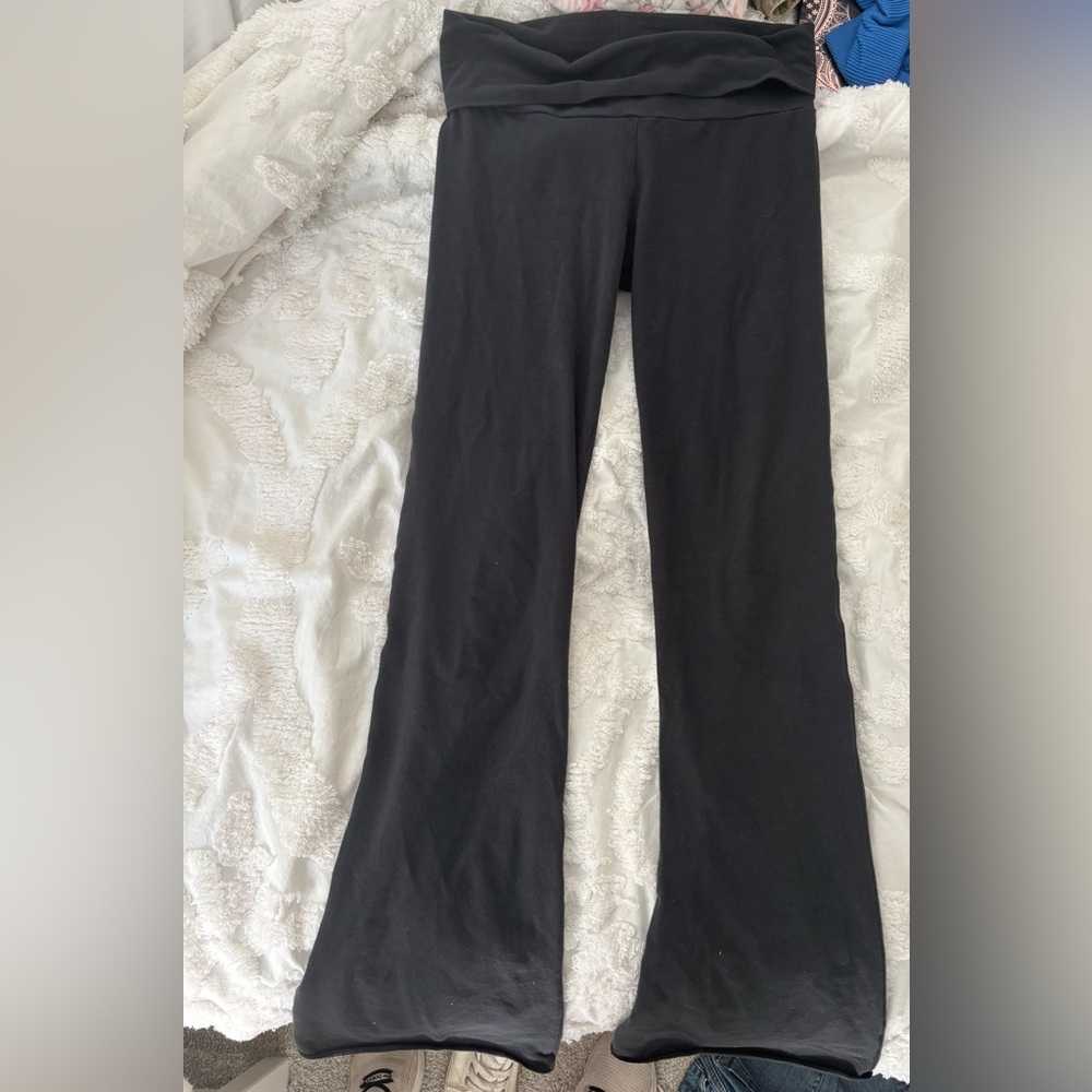 SKIMS Black Fold-Over Waist Flare Leggings